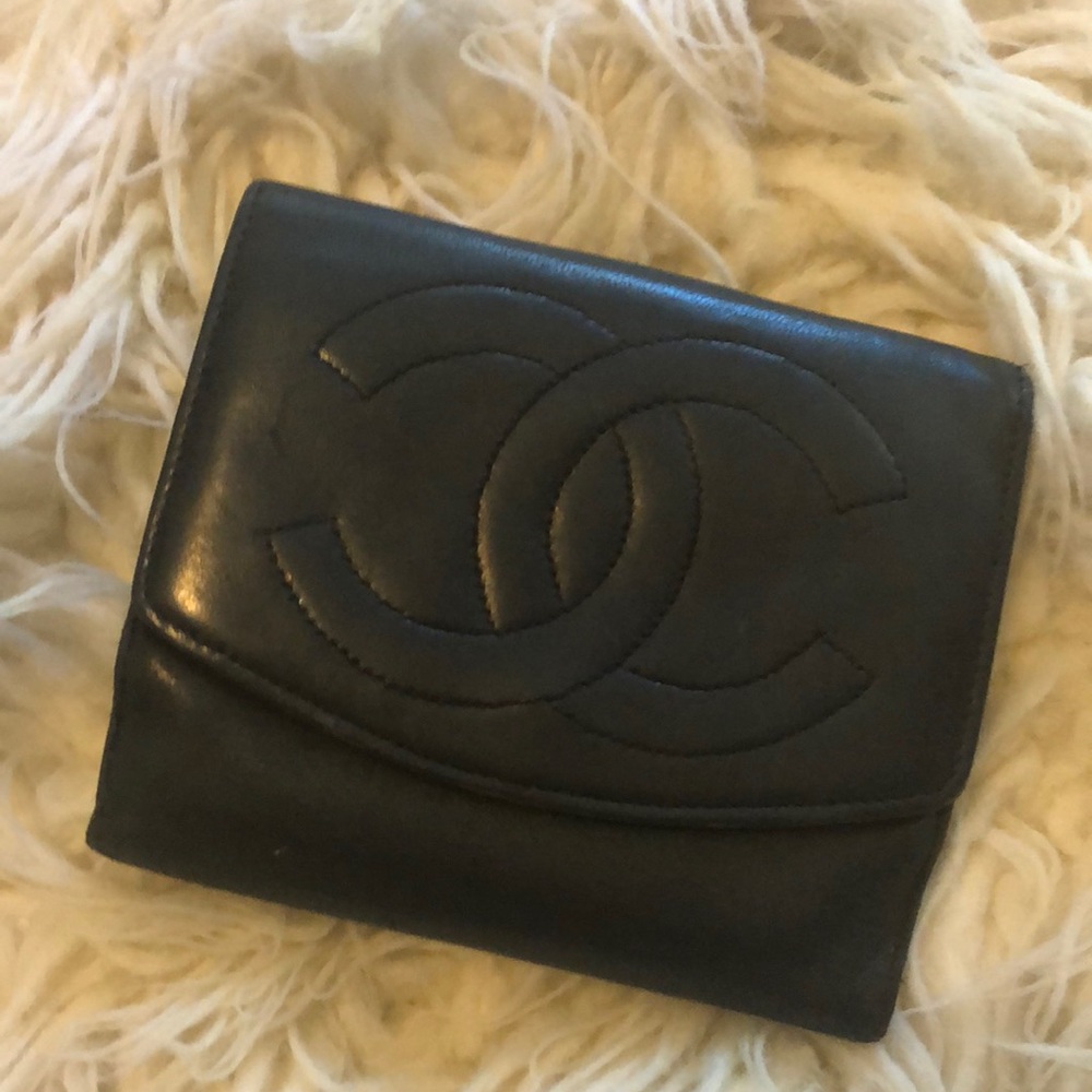 Chanel wallet